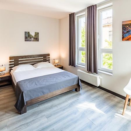 Central Park Apartments Λβιβ Εξωτερικό φωτογραφία